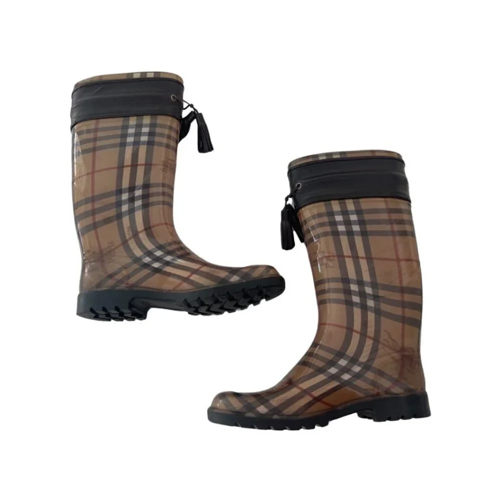 BurberryNova check pattern rubber tassel rain boots size 38